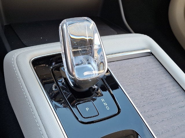 2027 Volvo XC90 Base