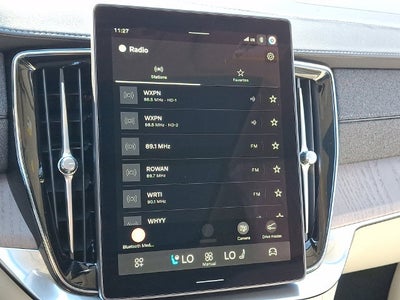 2027 Volvo XC90 Base