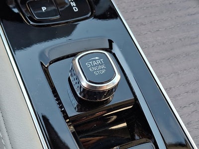 2027 Volvo XC90 Base