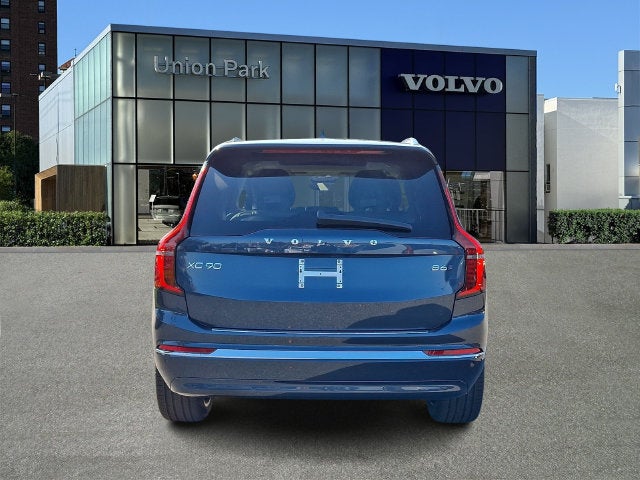 2027 Volvo XC90 Base