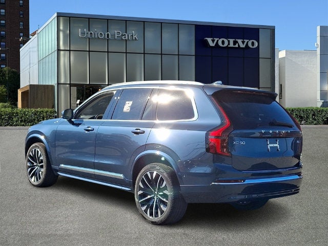 2027 Volvo XC90 Base