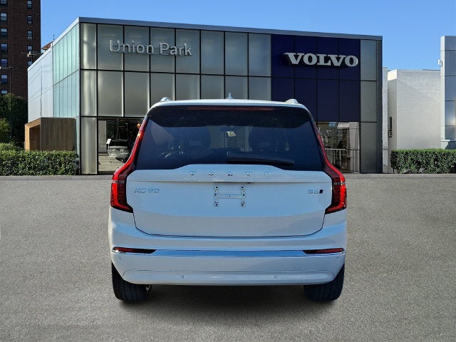 2027 Volvo XC90 Base