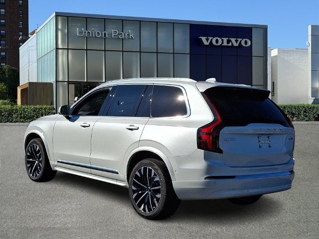 2027 Volvo XC90 Base