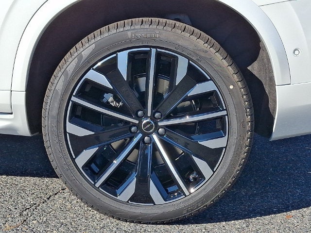 2027 Volvo XC90 Base
