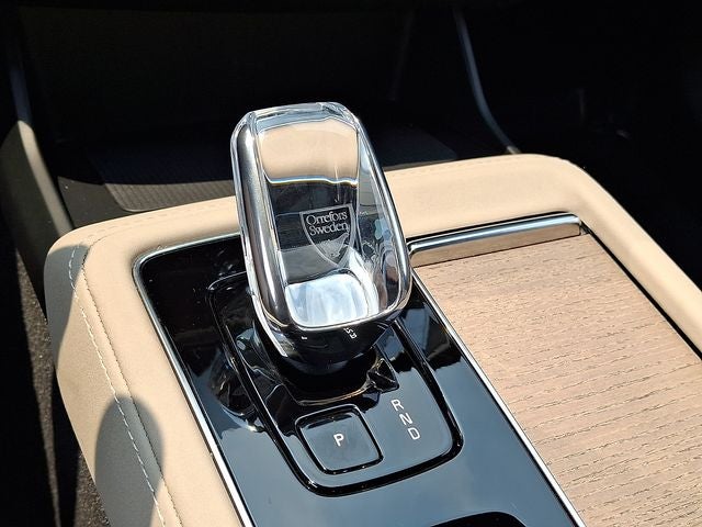 2026 Volvo XC90 B6 Core