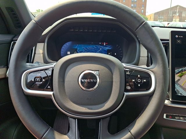 2026 Volvo XC90 B6 Core