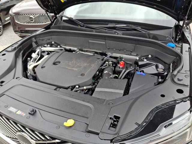 2026 Volvo XC90 B6 Core