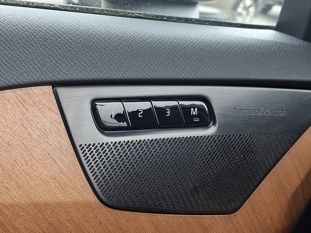 2023 Volvo XC90 B6 Plus 7-Seater