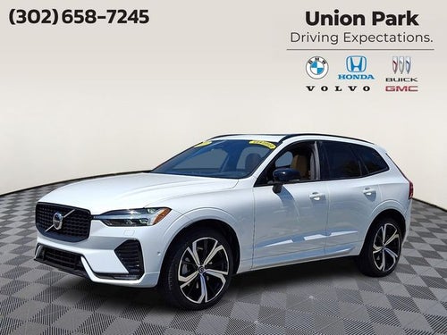 2023 Volvo XC60 B6 Ultimate Dark Theme