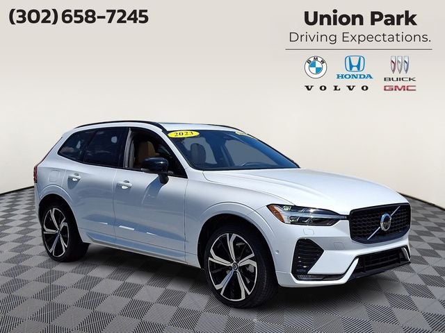 2023 Volvo XC60 B6 Ultimate Dark Theme