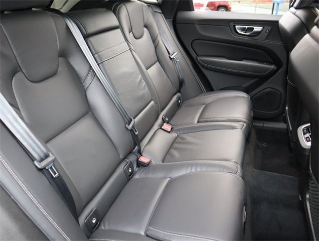 2021 Volvo XC60 T5 Inscription