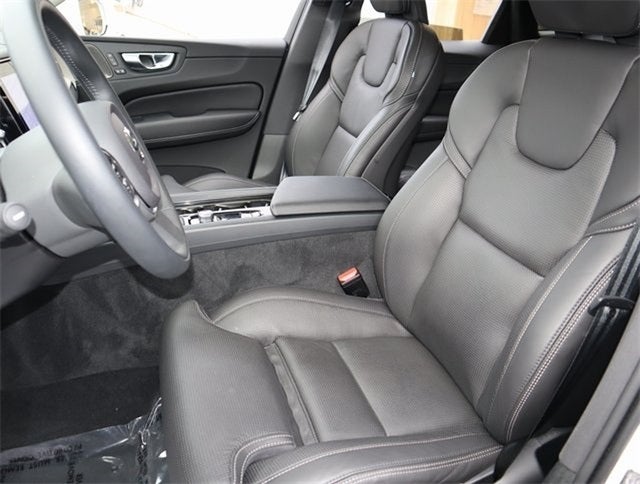 2021 Volvo XC60 T5 Inscription