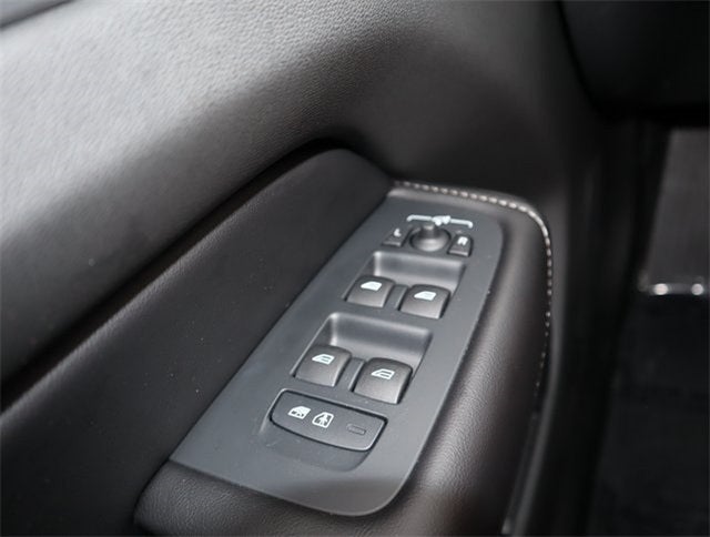 2021 Volvo XC60 T5 Inscription