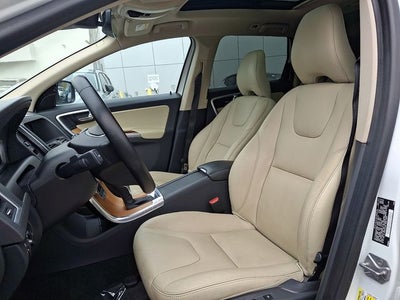 2017 Volvo XC60 T5 Inscription