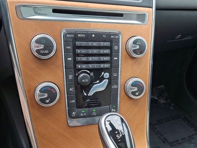 2017 Volvo XC60 T5 Inscription
