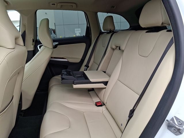 2017 Volvo XC60 T5 Inscription