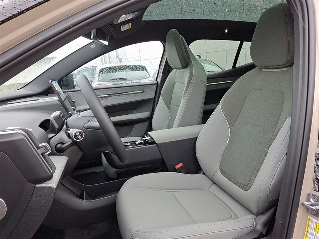 2026 Volvo EX30 Twin Motor Cross Country Ultra