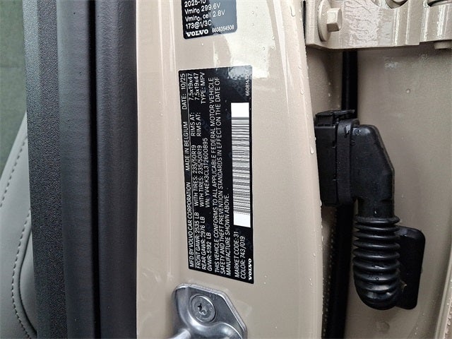 2026 Volvo EX30 Twin Motor Cross Country Ultra