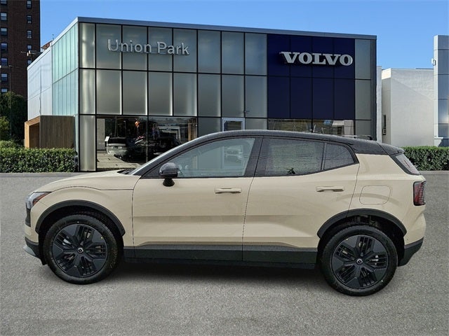 2026 Volvo EX30 Twin Motor Cross Country Ultra