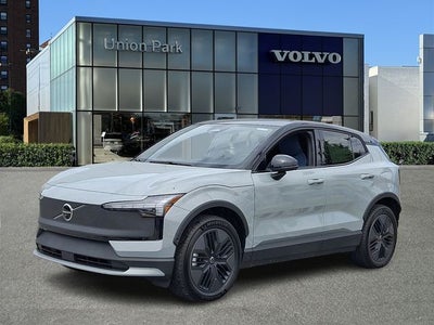 2026 Volvo EX30 Twin Motor Cross Country Ultra