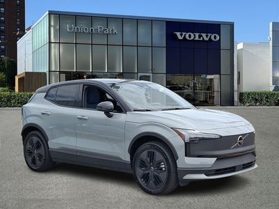 2026 Volvo EX30 Twin Motor Cross Country Ultra