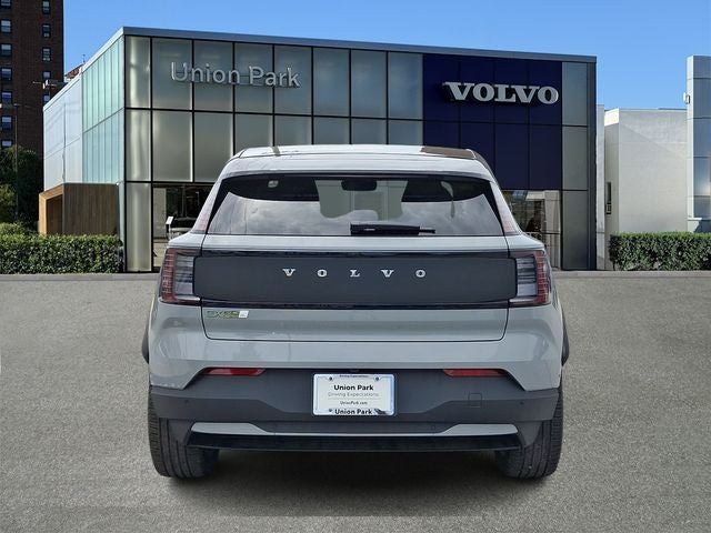 2026 Volvo EX30 Twin Motor Cross Country Ultra