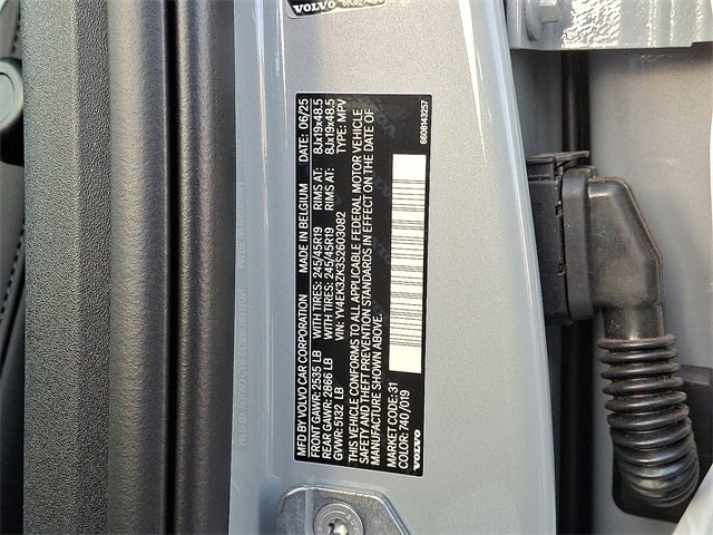 2025 Volvo EX30 Twin Motor Performance Plus