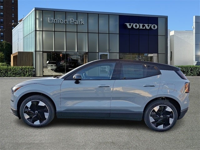 2025 Volvo EX30 Twin Motor Performance Plus