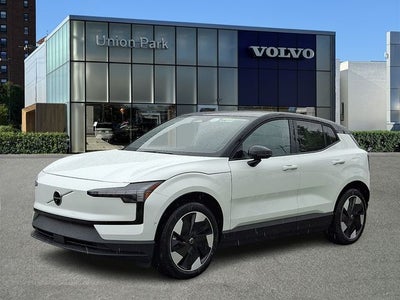 2026 Volvo EX30 Twin Motor Performance Ultra