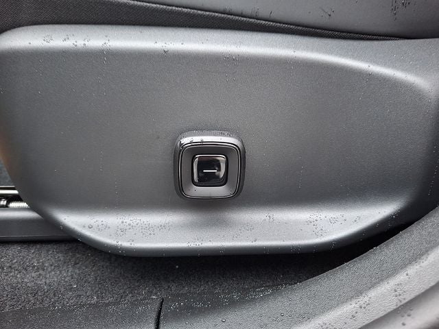 2026 Volvo EX30 Twin Motor Performance Ultra