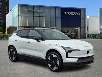 2026 Volvo EX30 Twin Motor Performance Ultra