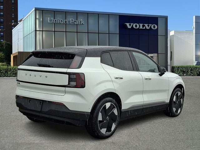 2026 Volvo EX30 Twin Motor Performance Ultra