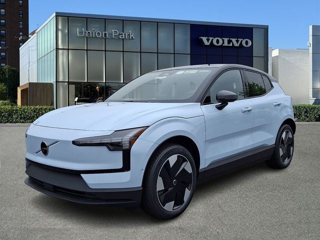 2026 Volvo EX30 Twin Motor Performance Ultra