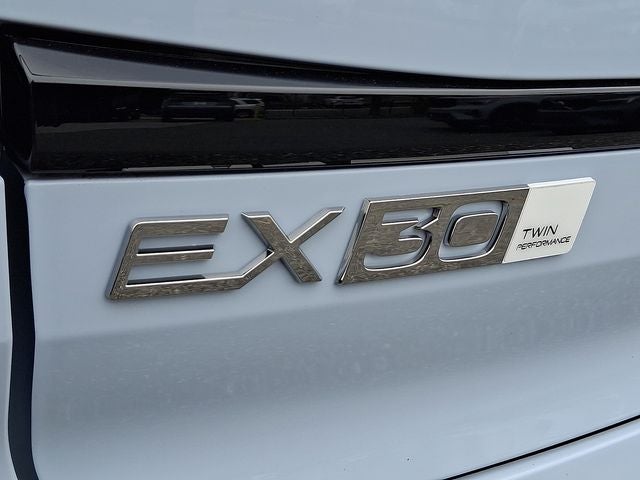 2026 Volvo EX30 Twin Motor Performance Ultra