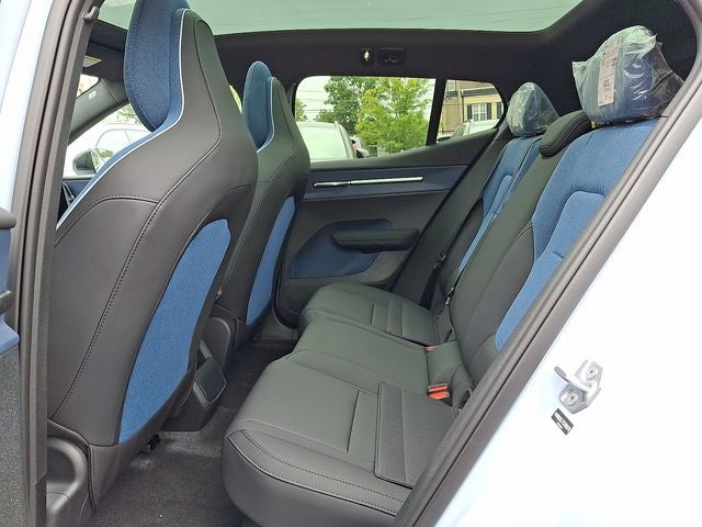 2026 Volvo EX30 Twin Motor Performance Ultra