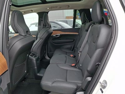 2024 Volvo XC90 Recharge Plug-In Hybrid T8 Plus Bright Theme 7 Passenger