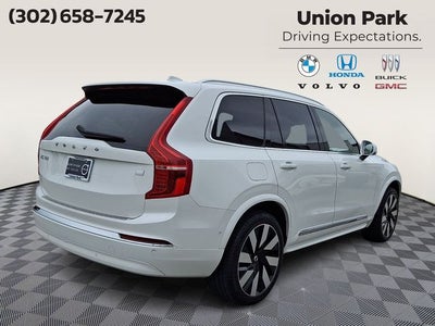 2024 Volvo XC90 Recharge Plug-In Hybrid T8 Plus Bright Theme 7 Passenger