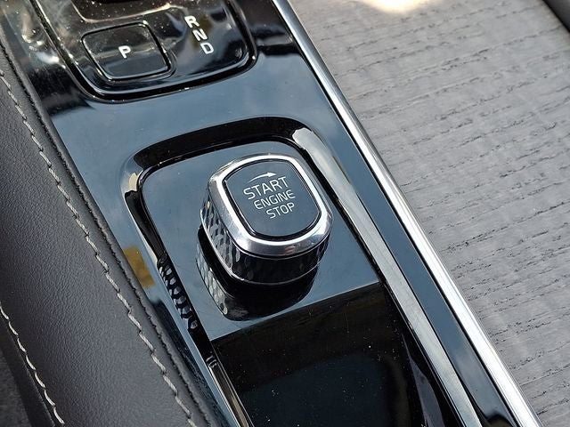 2024 Volvo XC90 Recharge Plug-In Hybrid Ultimate