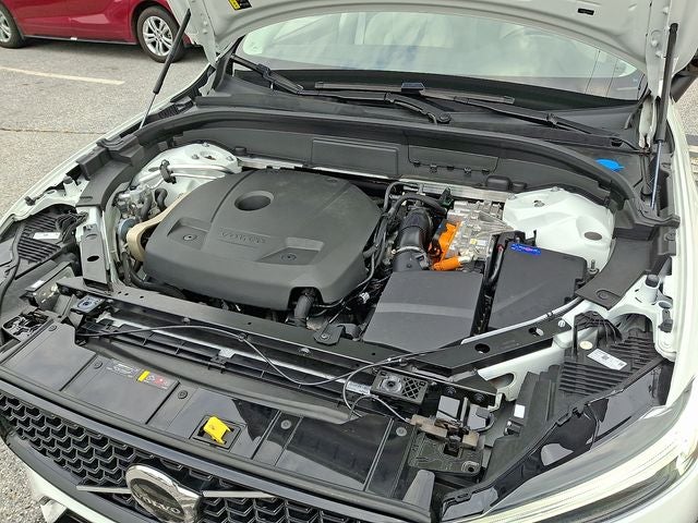 2024 Volvo XC60 Recharge Plug-In Hybrid T8 Plus Dark Theme