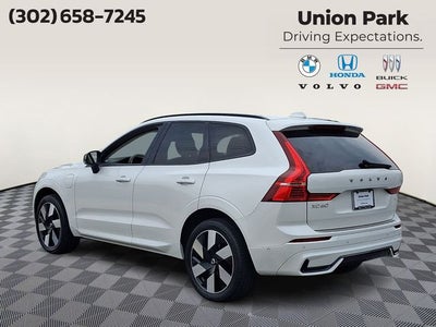 2024 Volvo XC60 Recharge Plug-In Hybrid T8 Plus Dark Theme