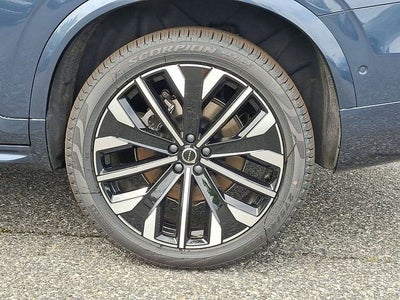 2026 Volvo XC90 Plug-In Hybrid T8 Plus 6 Passenger