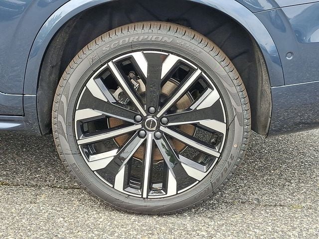 2026 Volvo XC90 Plug-In Hybrid T8 Plus 6 Passenger