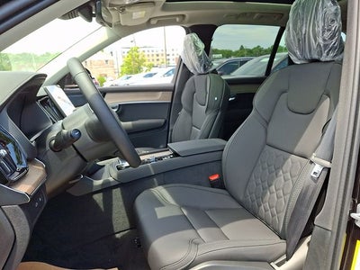 2026 Volvo XC90 Plug-In Hybrid T8 Plus 6 Passenger