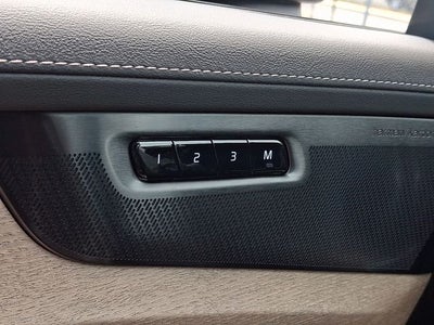 2026 Volvo XC90 Plug-In Hybrid T8 Plus 6 Passenger