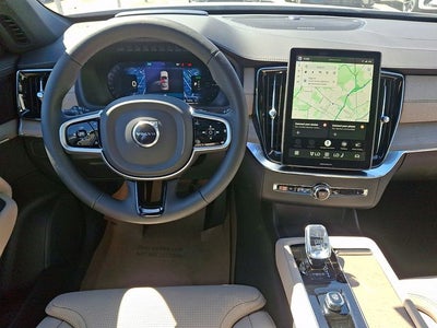 2026 Volvo XC90 Plug-In Hybrid T8 Ultra