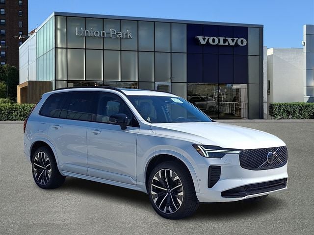 2026 Volvo XC90 Plug-In Hybrid T8 Ultra
