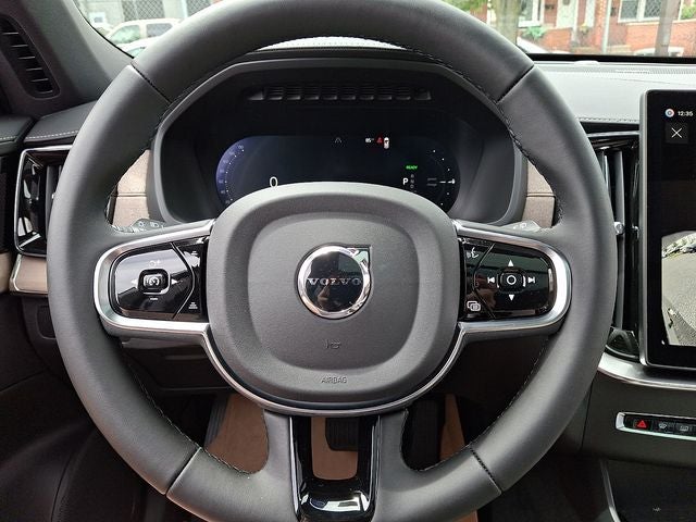 2026 Volvo XC90 Plug-In Hybrid T8 Ultra