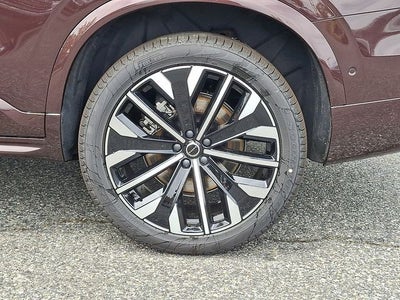 2026 Volvo XC90 Plug-In Hybrid T8 Ultra