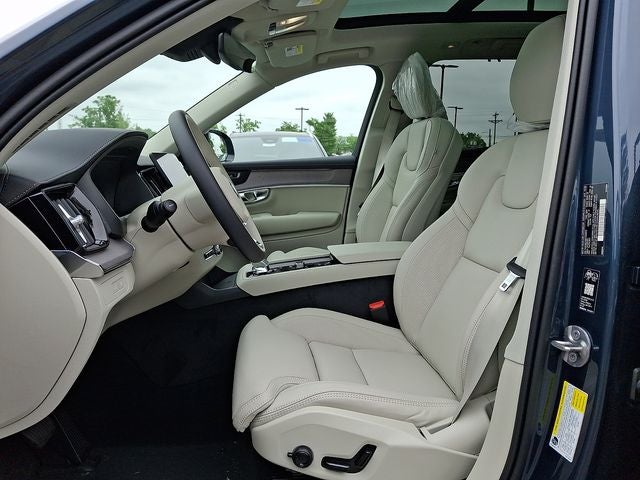 2026 Volvo XC90 Plug-In Hybrid T8 Ultra