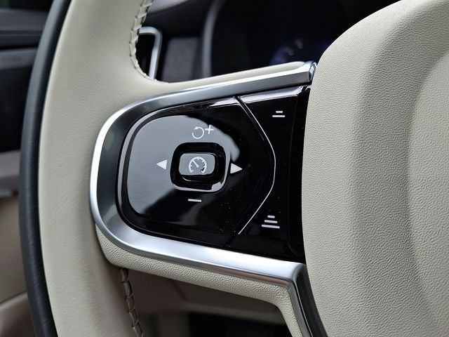2026 Volvo XC90 Plug-In Hybrid T8 Ultra